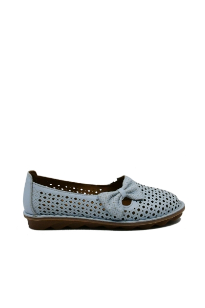 Imagine Mocasini bleu din piele naturală cu perforații și fundiță MIR181