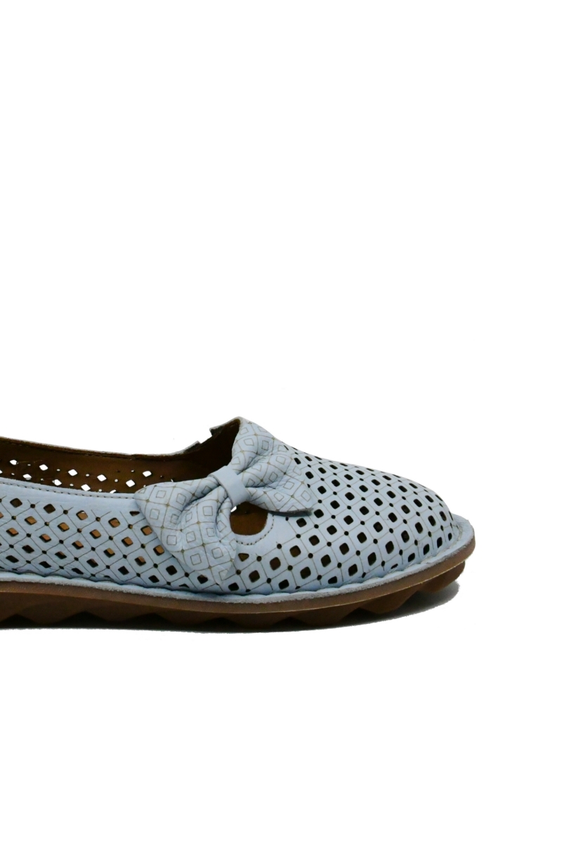 Imagine Mocasini bleu din piele naturală cu perforații și fundiță MIR181