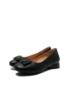 Imagine Pantofi negri din piele naturală, cu fundiță chic OTR520013