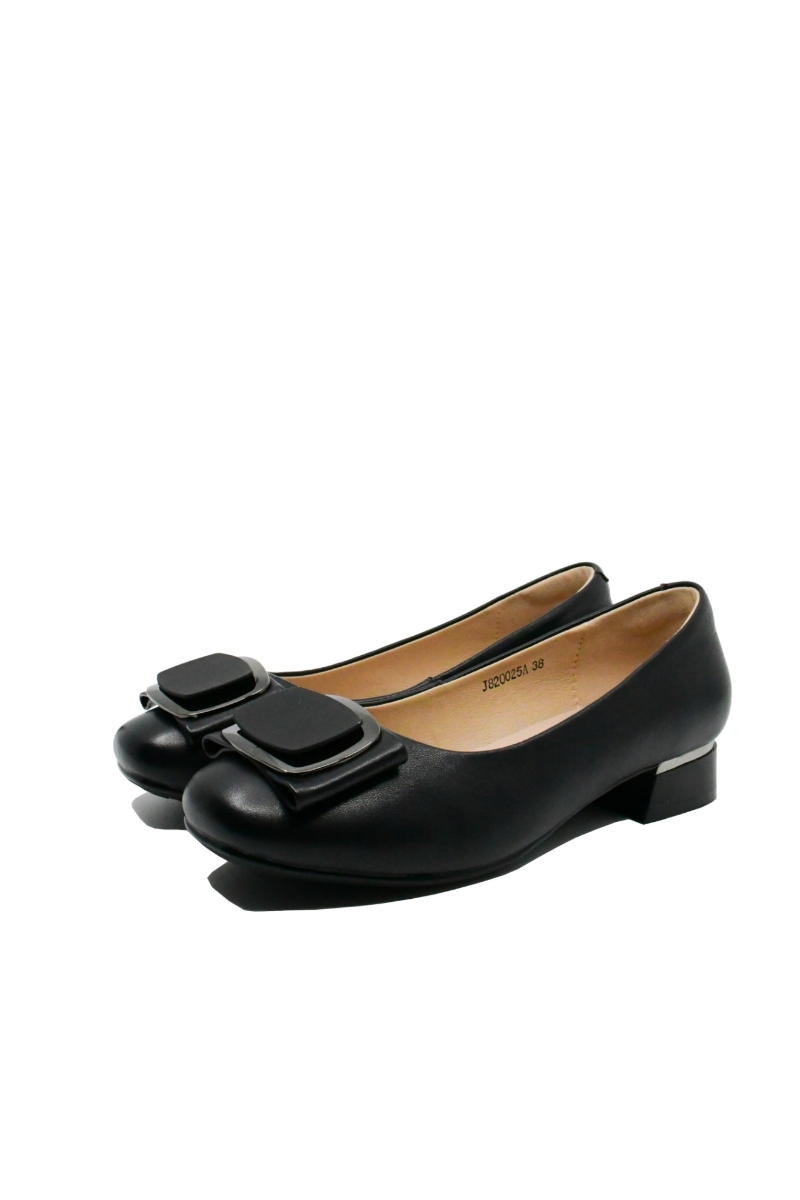 Imagine Pantofi negri din piele naturală, cu cataramă decorativă OTR20025