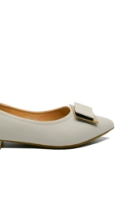 Imagine Pantofi bej din piele naturala, cu accente metalice OTR20002