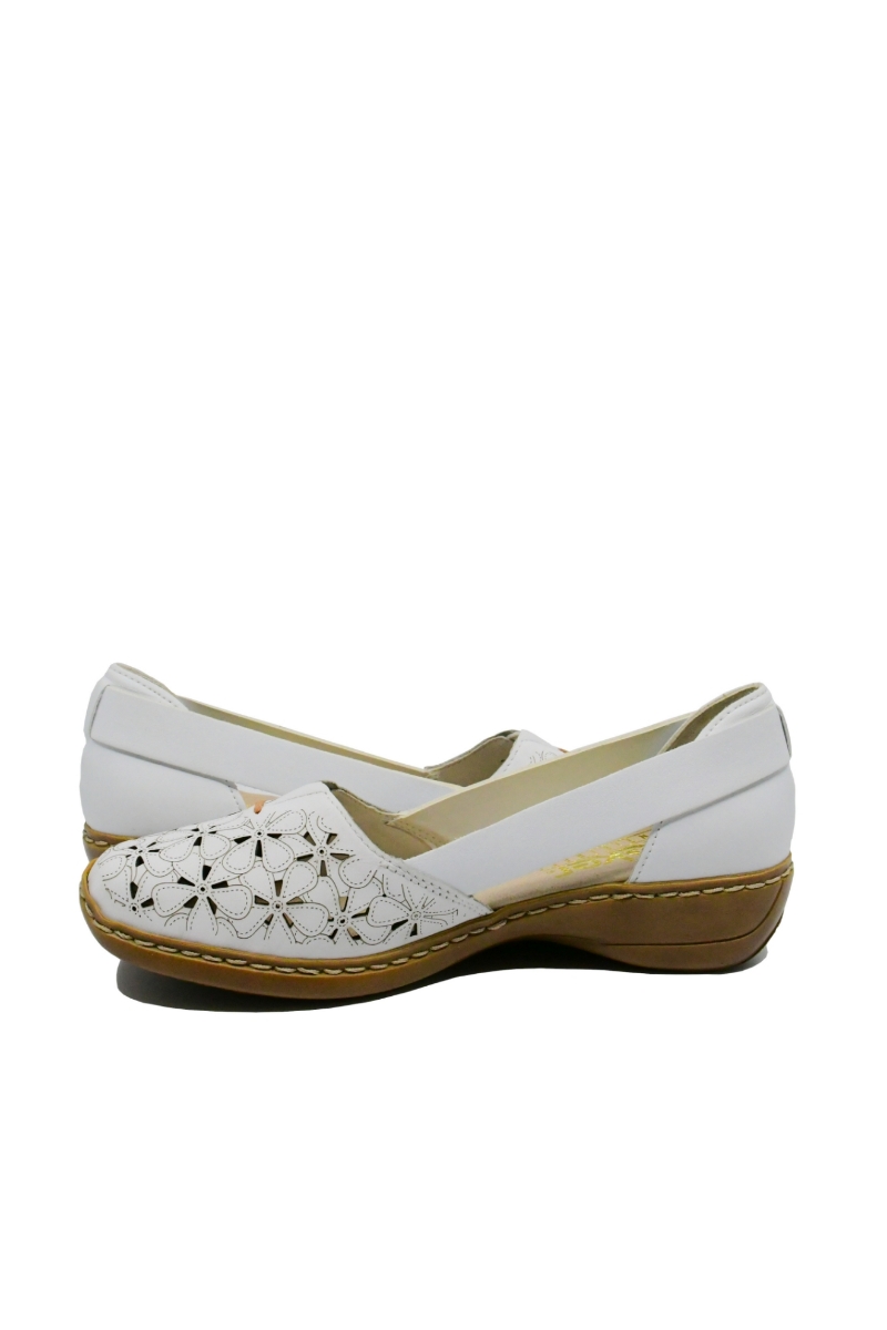 Imagine Mocasini damă din piele naturală albi, cu model floral RIK41356-80