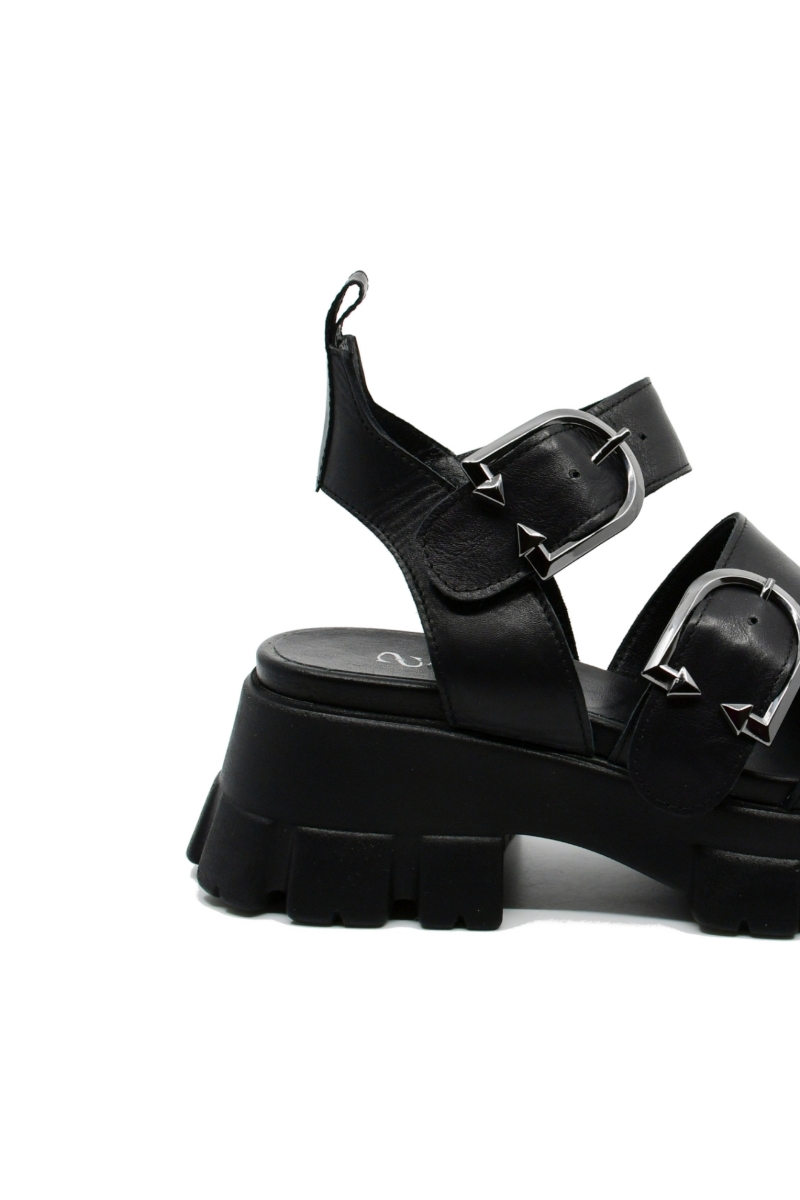 Imagine Sandale damă negre din piele naturală, cu platformă voluminoasă GOR854