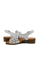 Imagine Sandale damă albe din piele naturală cu perforații mari GOR6003