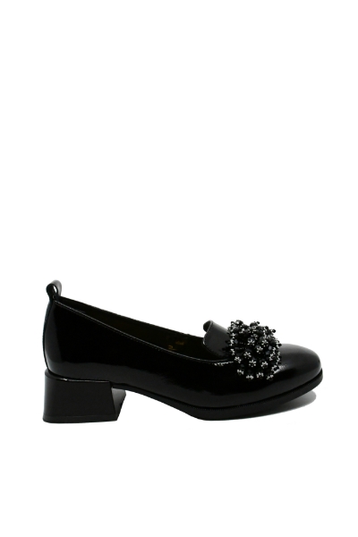 Imagine Pantofi damă cu buchet de ciucuri decorativi, negri, din lac FLO613