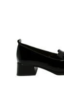 Imagine Pantofi damă cu buchet de ciucuri decorativi, negri, din lac FLO613