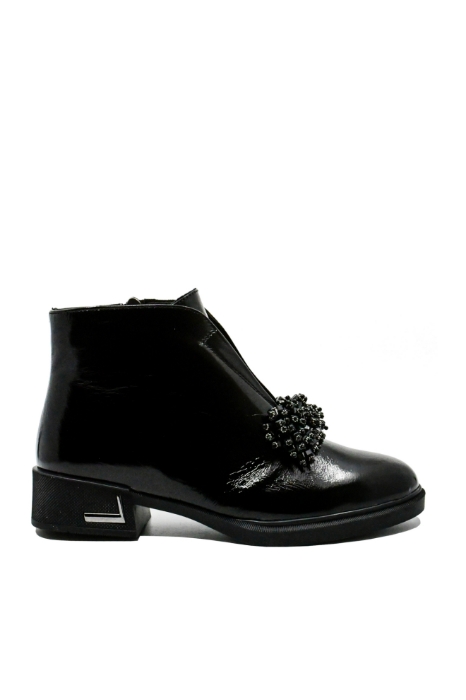 Imagine Botine damă cu buchet de ciucuri, negre din lac