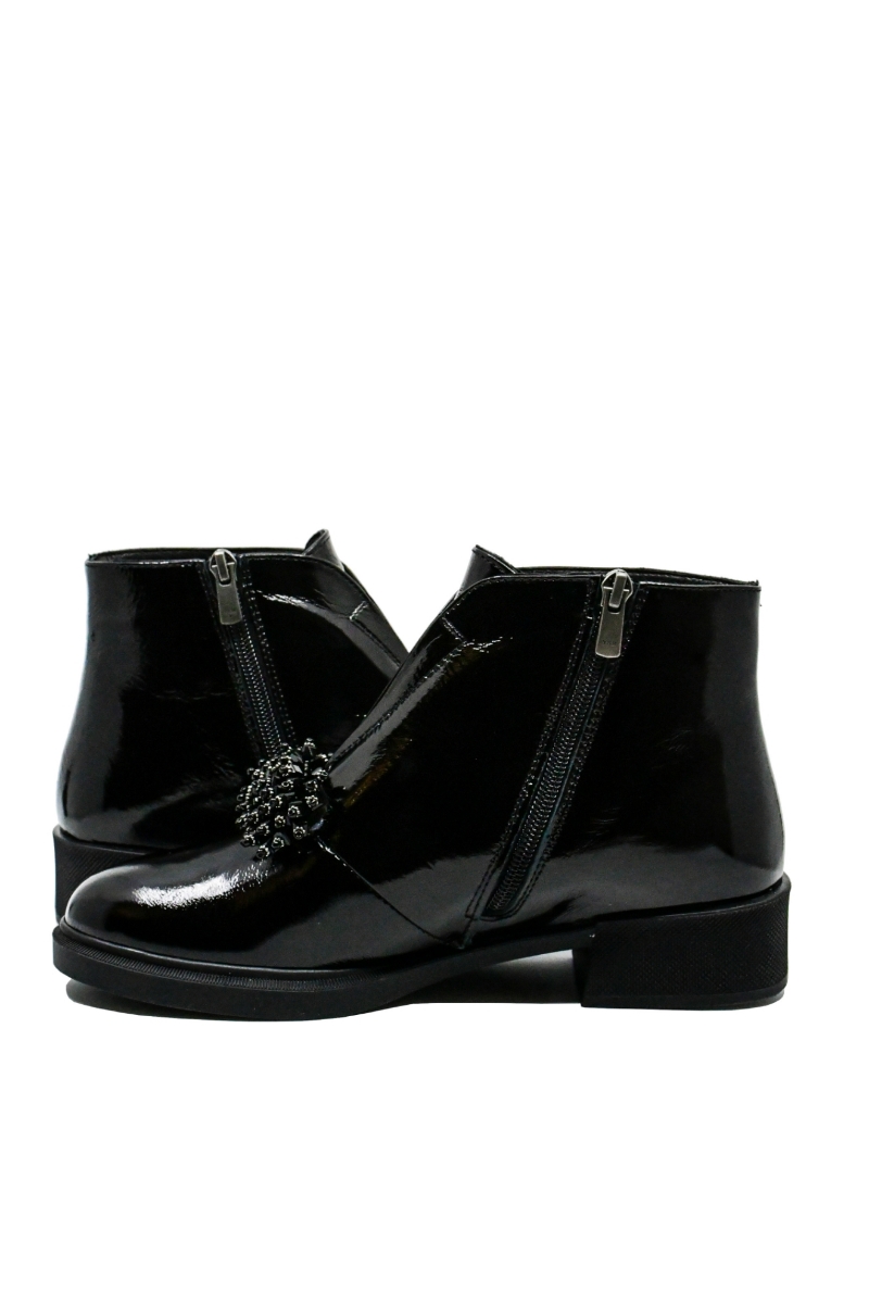 Imagine Botine damă cu buchet de ciucuri, negre din lac