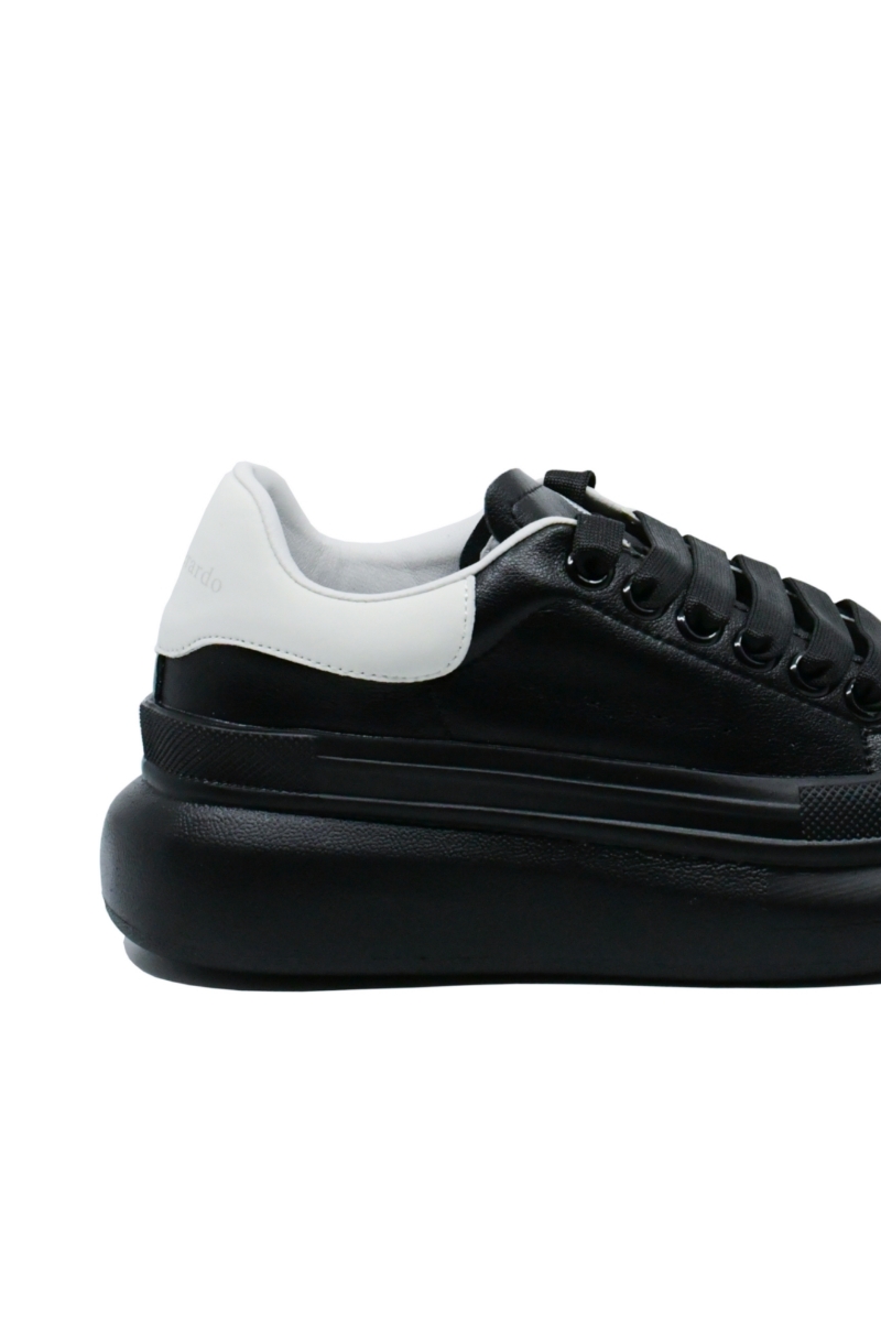 Imagine Pantofi sport damă negri cu alb, din piele naturală FNX232806