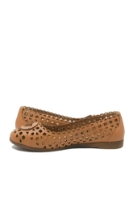 Imagine Balerini cu perforații geometrice, maro, din piele naturală CASP103