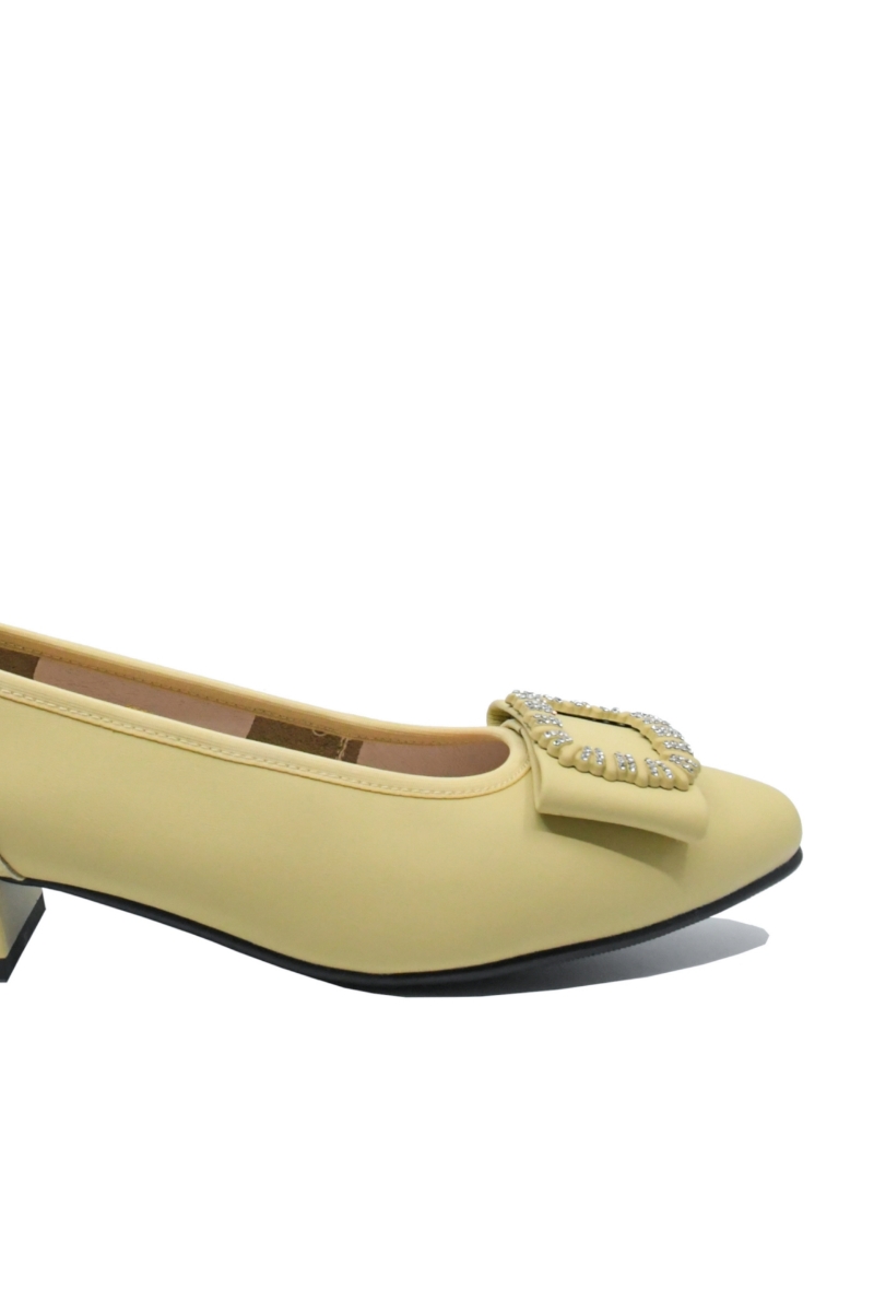 Imagine Pantofi damă cu aplicație cu ștrasuri, light yellow, din piele naturală FNX5598