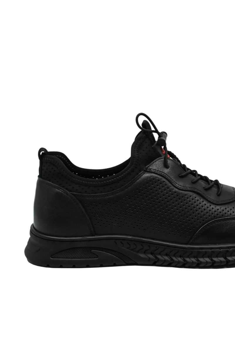 Imagine Pantofi sport negri, perforați, din piele naturală OTR640020