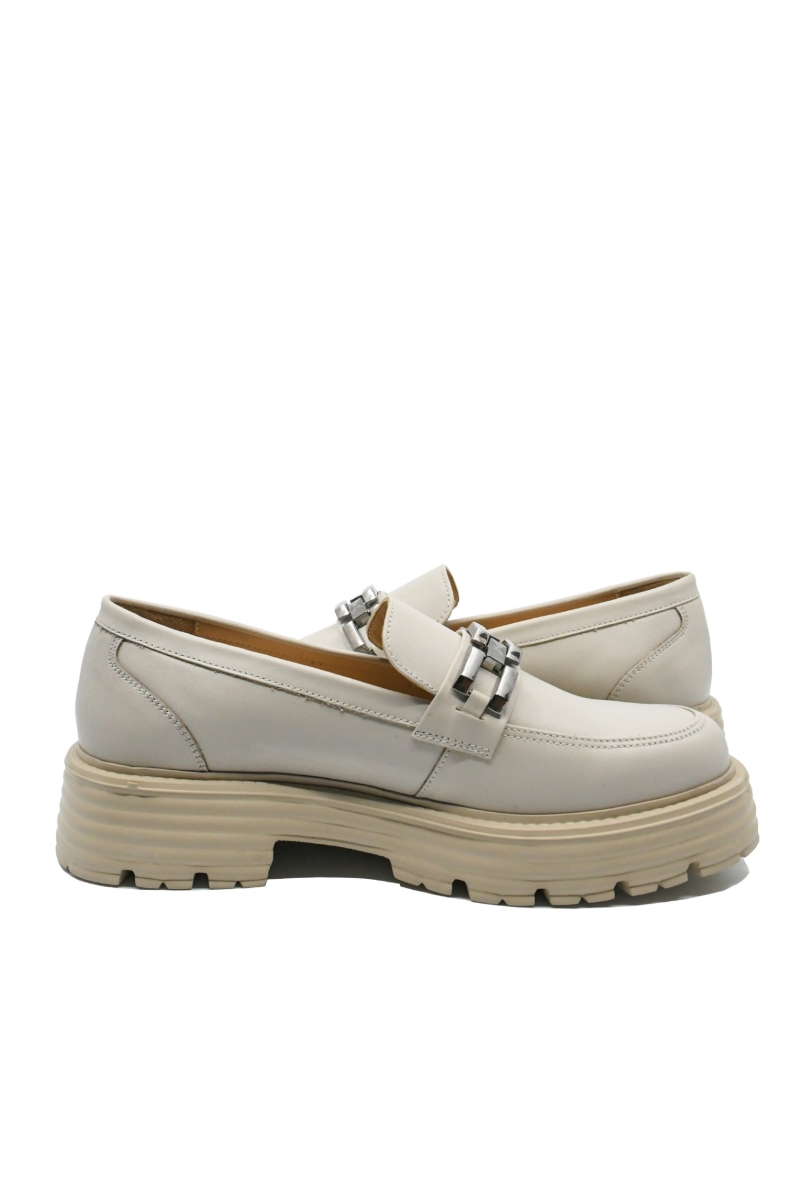 Imagine Loaferi damă la modă bej din piele naturală CASP44192