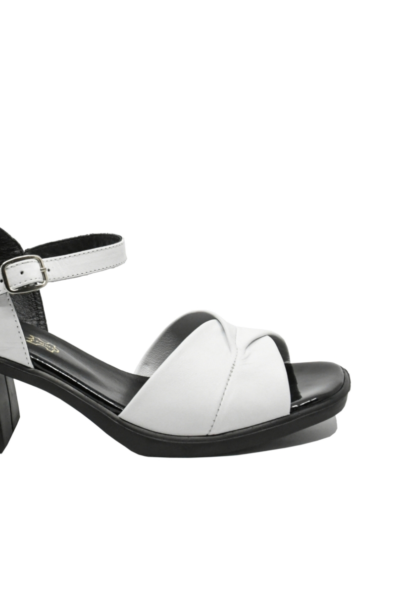 Imagine Sandale cu toc bloc albe, din piele naturală MIR9504