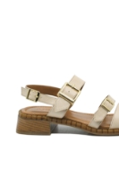 Imagine Sandale damă bej din piele naturală cu barete și catarame GOR032