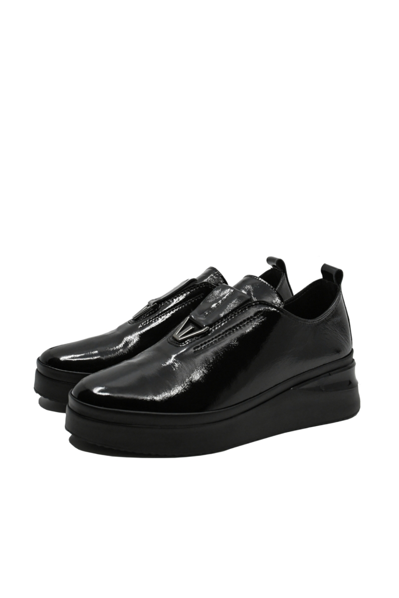 Imagine Pantofi slip-on cu talpa înaltă, negri din lac MIR9002NL