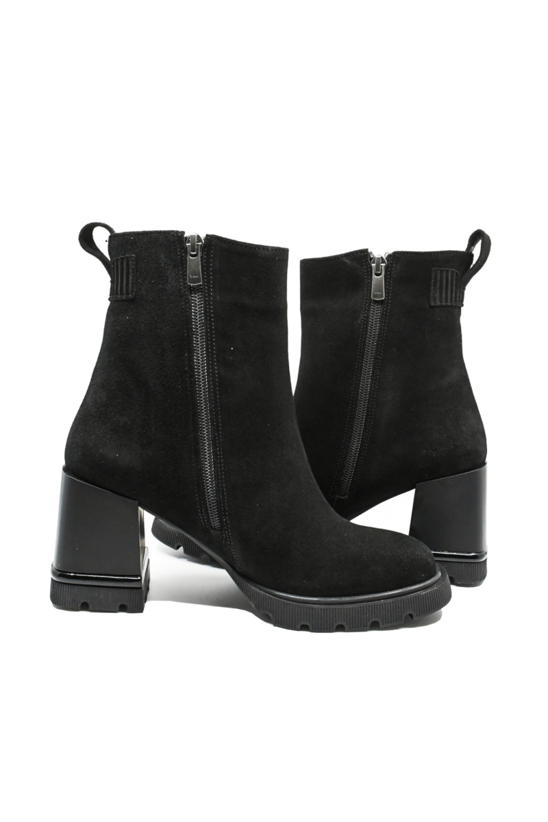 Imagine Botine damă negre, din piele întoarsă, cu talpa înaltă GOR4324NV