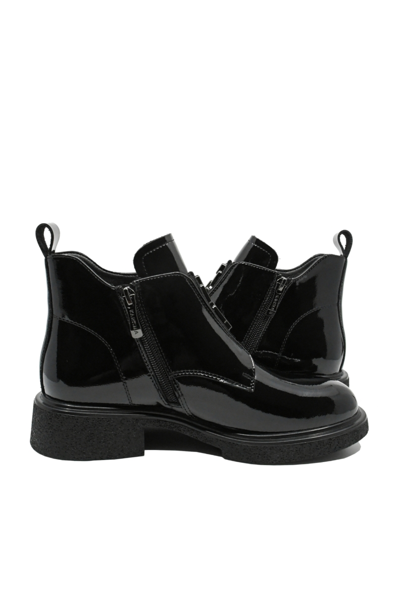 Imagine Botine joase negre din lac, cu model lanț OTR50007NL