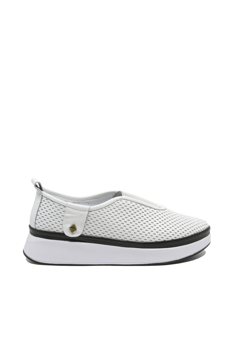 Imagine Pantofi anatomici Bio Flex, albi, din piele naturală cu perforații MIR31-106