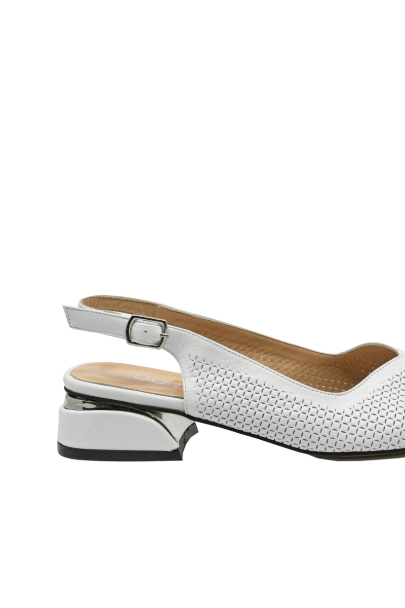 Imagine Pantofi decupați cu toc jos, albi, din piele naturală cu model perforat MIR952