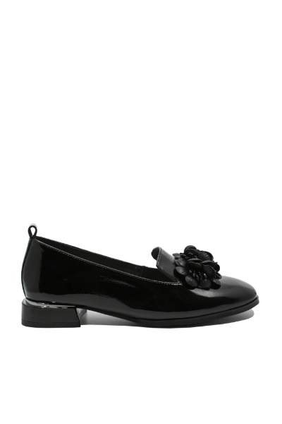 Imagine Pantofi damă negri din lac, cu buchet floral FLG3426
