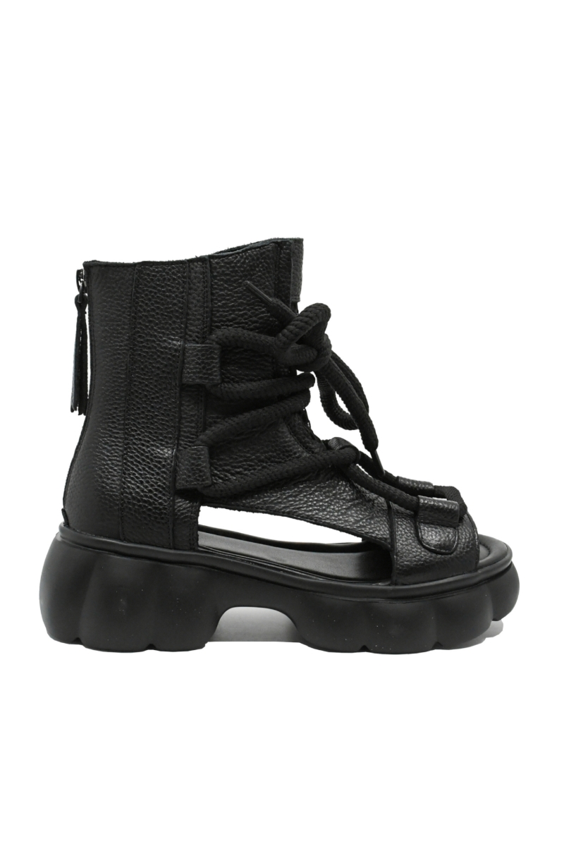 Imagine Ghete de vară cu decupaje, negre, din piele naturală OTR60005