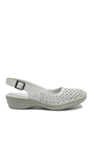 Imagine Mocasini damă din piele naturală albi, decupați la spate RIK41350-80