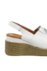 Imagine Sandale damă wedge, albe din piele naturală, cu aplicație buburuză MIR11003