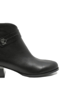 Imagine Botine până la gleznă, negre din piele naturală, cu accente metalice GOR2565