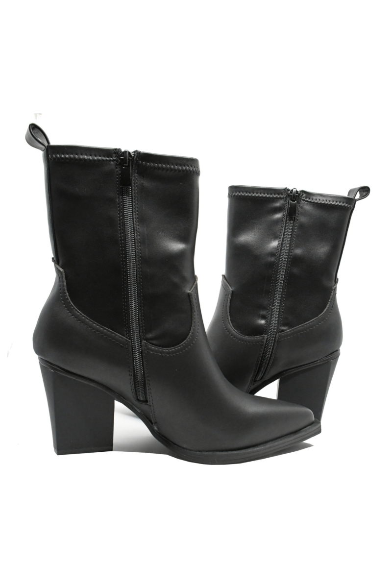 Imagine Ghete damă ciocate cu toc înalt, negre, din piele naturală GOR29802