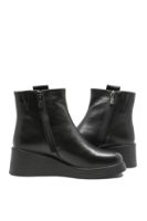 Imagine Ghete joase negre din piele naturală, cu talpa wedge OTR70007