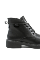 Imagine Ghete joase din piele naturală negre, cu șiret decorativ OTR550026