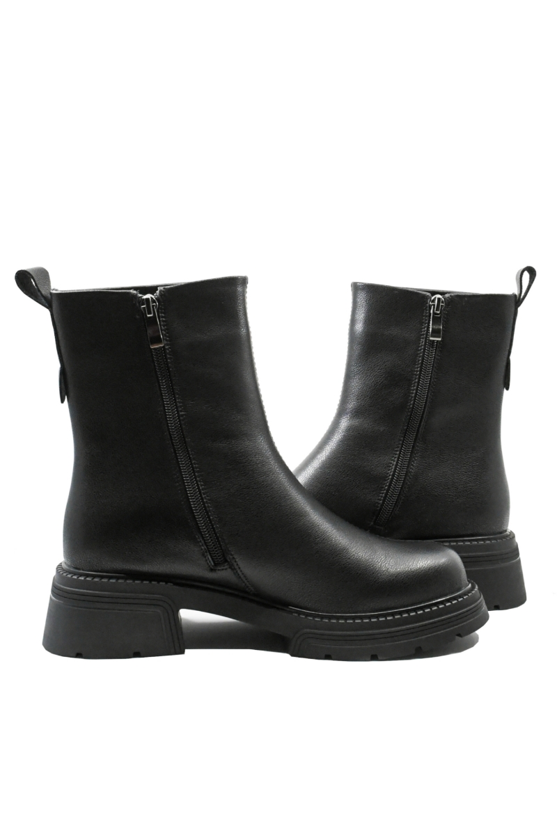 Imagine Ghete stilate negre din piele naturală cu granulații fine GOR556