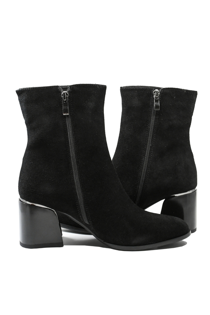 Imagine Botine cu toc butucănos, negre, din piele întoarsă GOR467NV