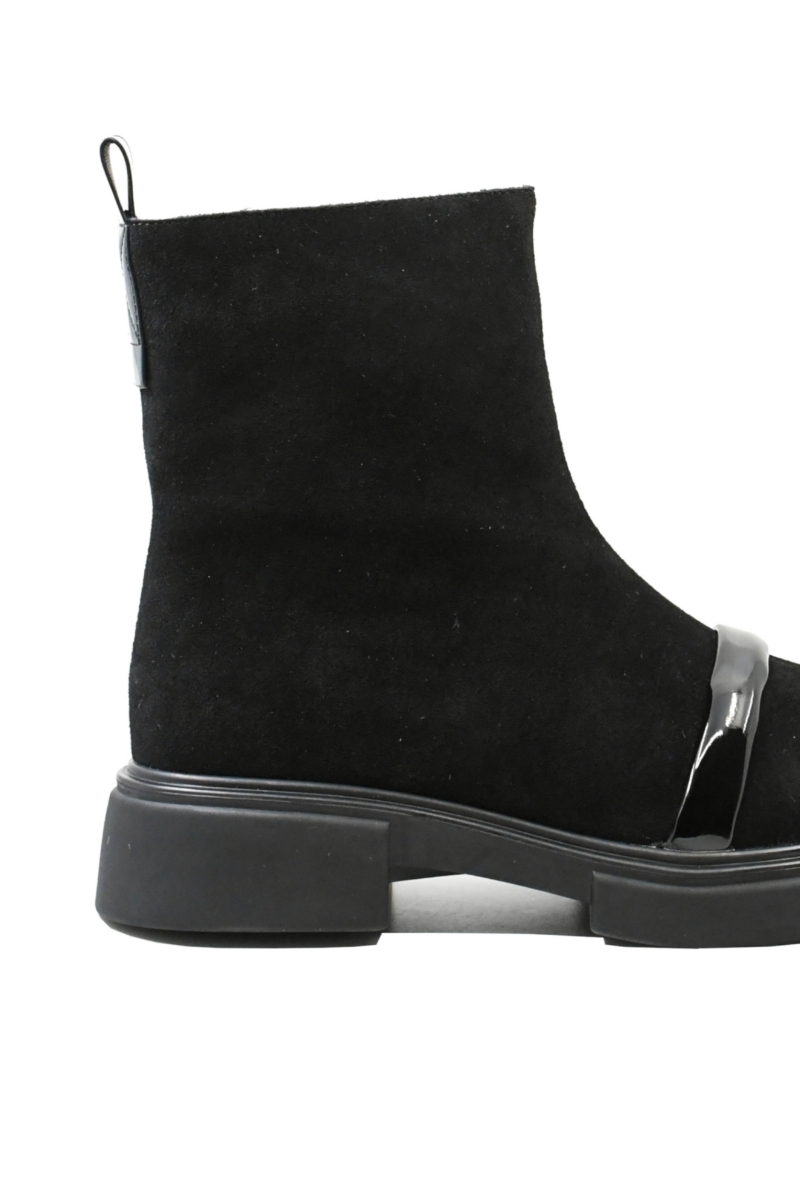 Imagine Ghete damă negre din piele întoarsă cu baretă decorativă GOR117