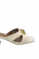 Imagine Saboți eleganți cu toc sculptural, bej din lac FLG31080