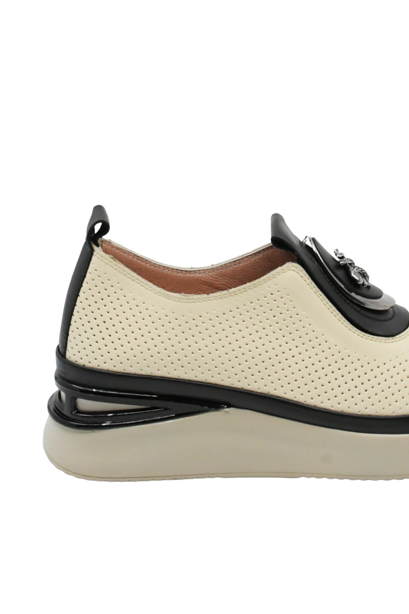 Imagine Pantofi casual wedge crem, din piele naturală cu model perforat MIR934438